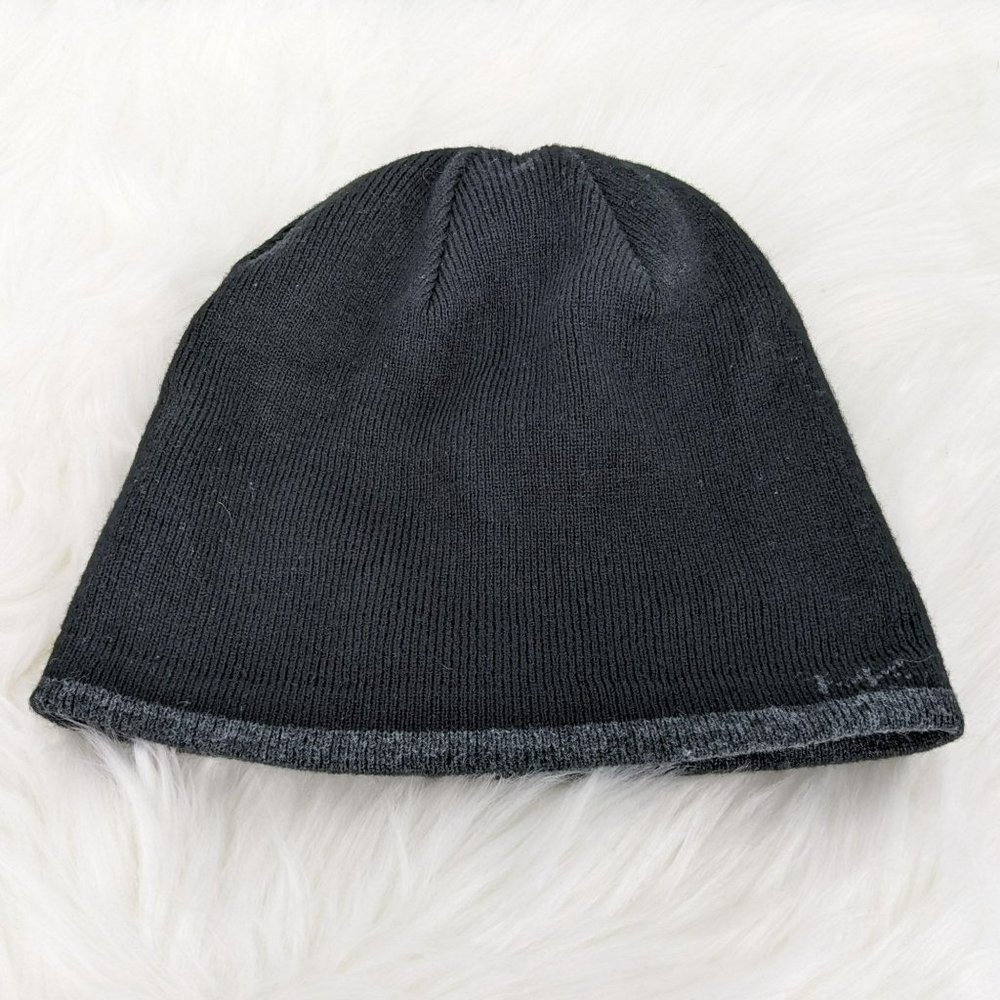 Michael Kors Beanie Hat Cap Black Charcoal Metal MK Logo Knit Acrylic Reversible